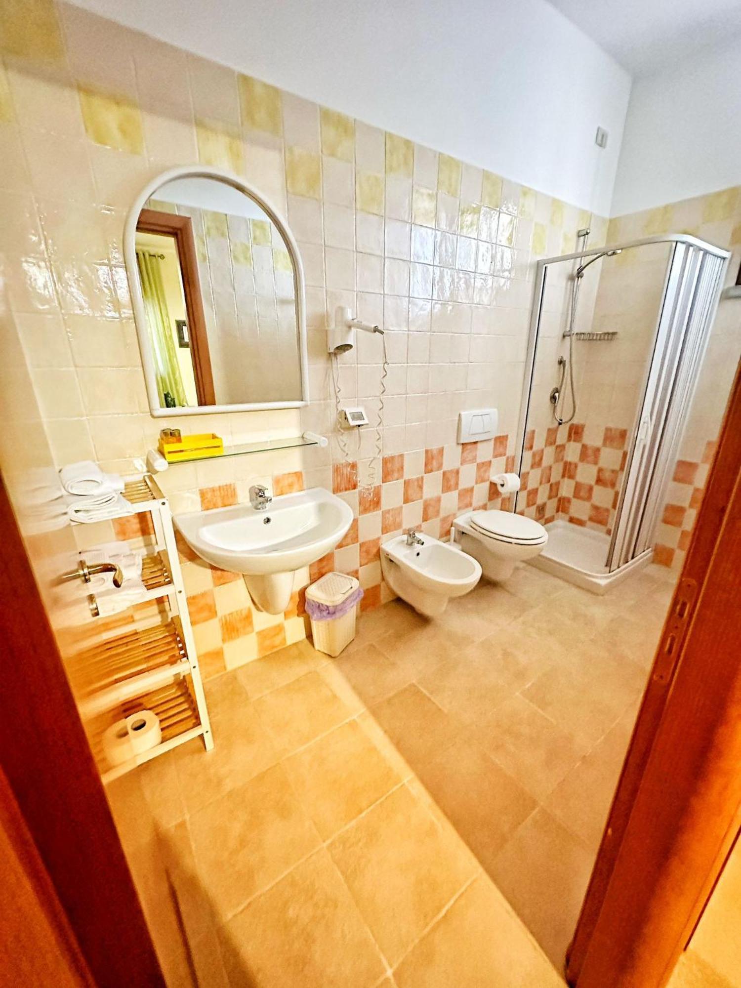 Villa Colledisisto Srl à Pomarico Extérieur photo